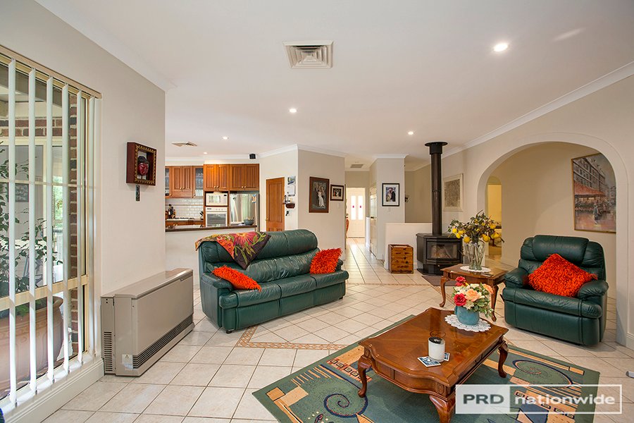 9 Kilpa Place TAMWORTH 6