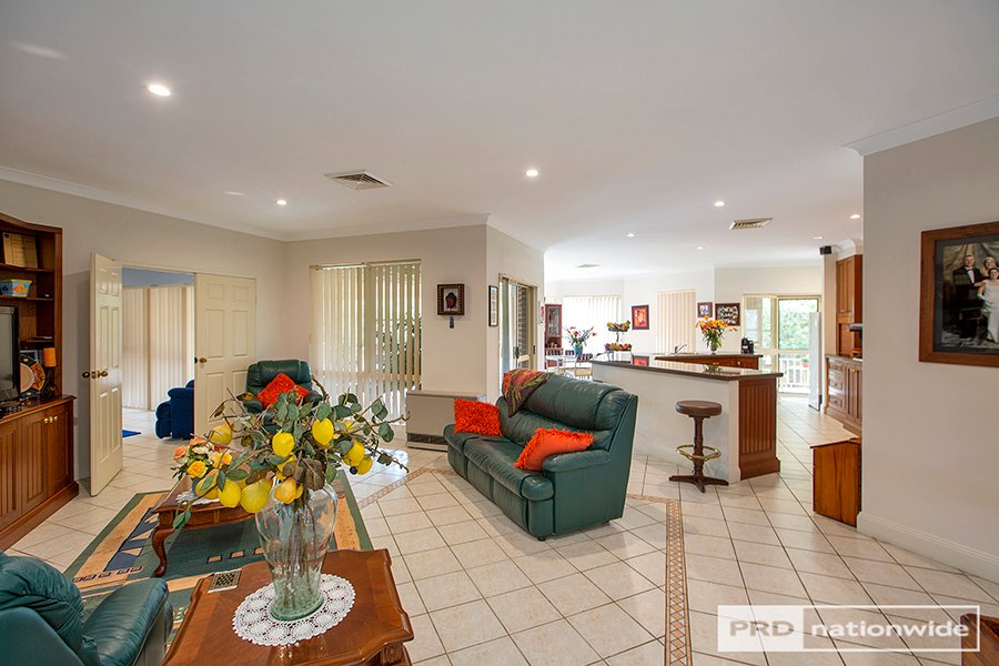 9 Kilpa Place TAMWORTH 7