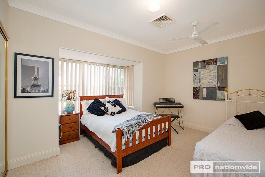 9 Kilpa Place TAMWORTH 10