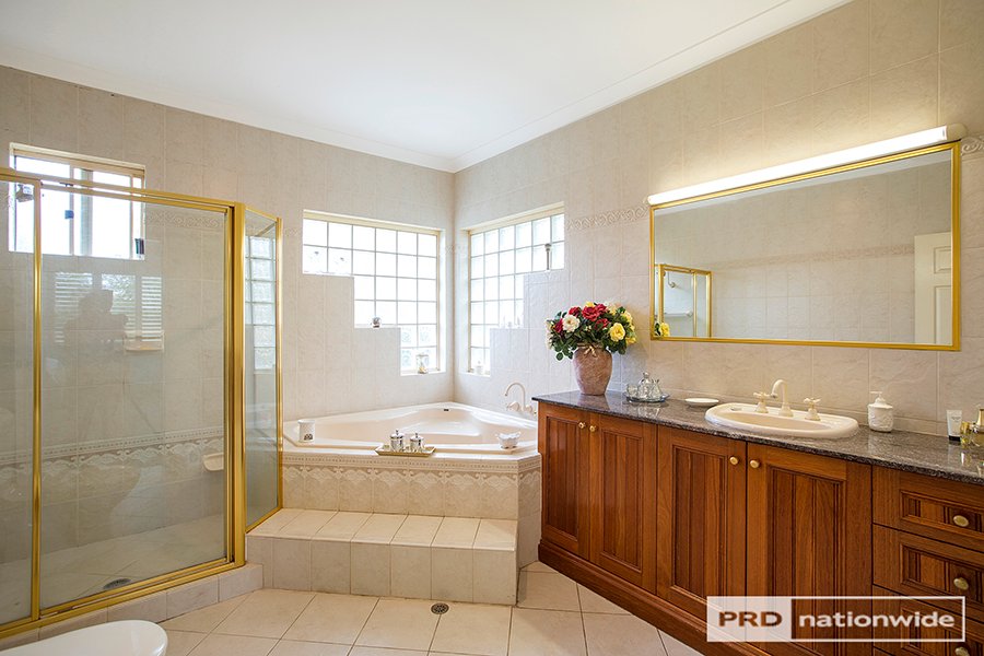 9 Kilpa Place TAMWORTH 16