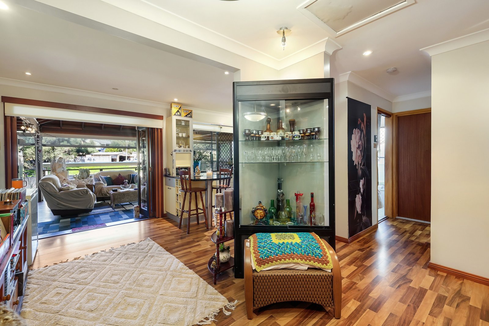 9 Kinarra Street ASHMORE 7
