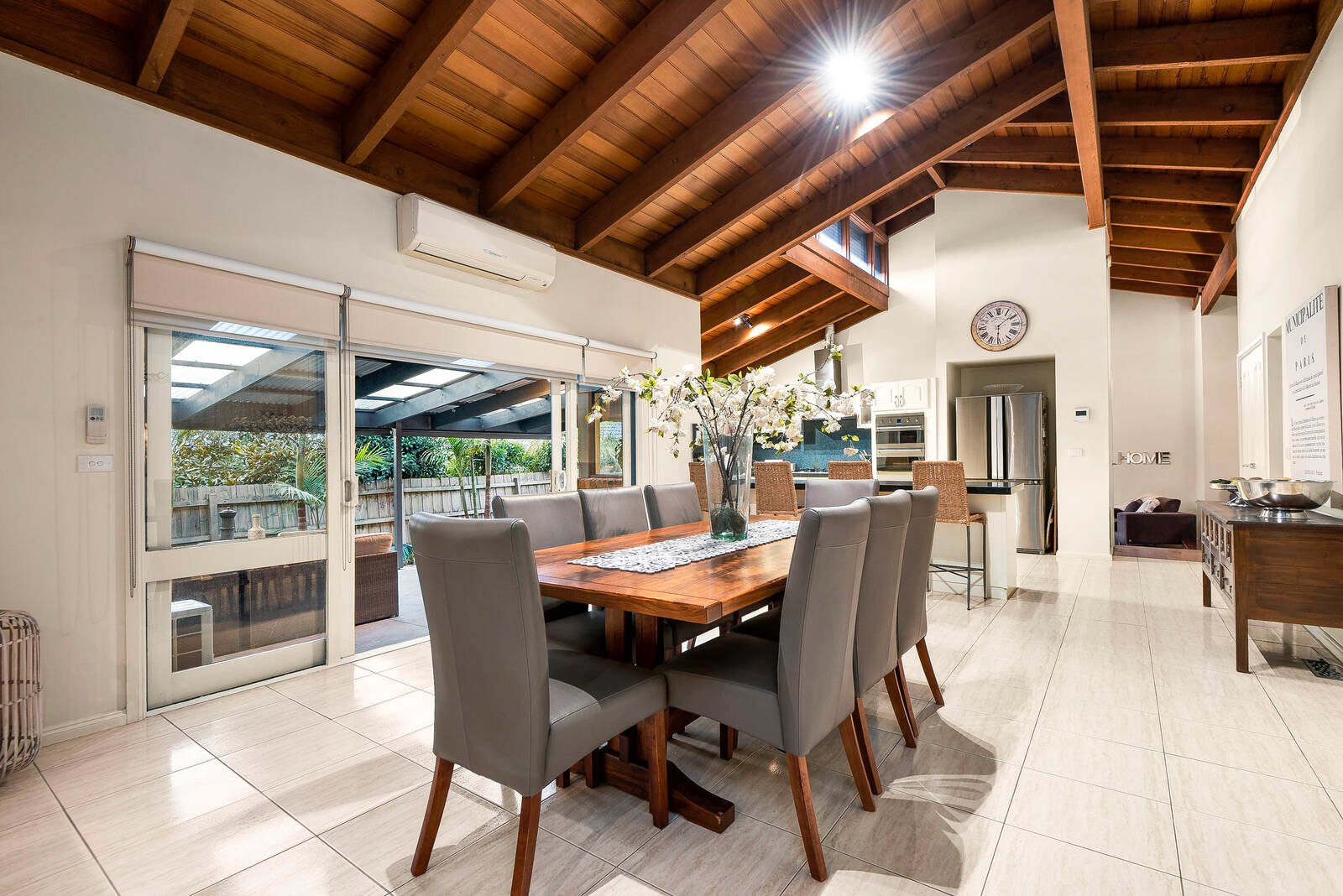 Real Estate and Property in 9 Kingburn Court, Templestowe, VIC