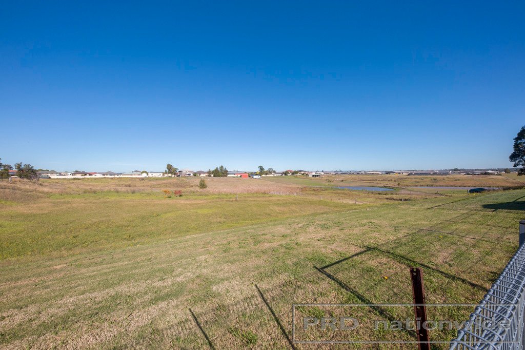 9 Klara Court RUTHERFORD 16
