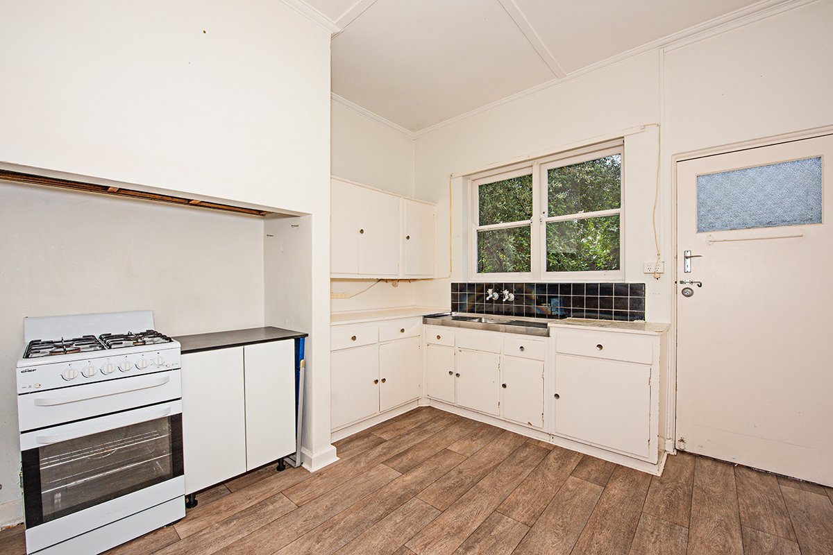 Gallery: 9 Kurrajong Avenue