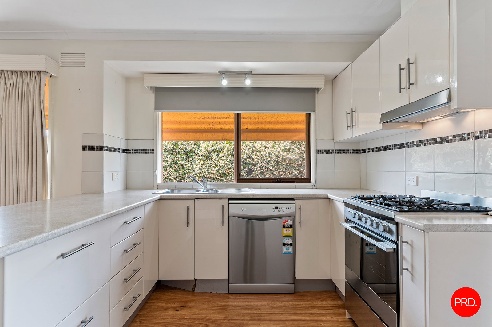 9 Landy Court KANGAROO FLAT 3