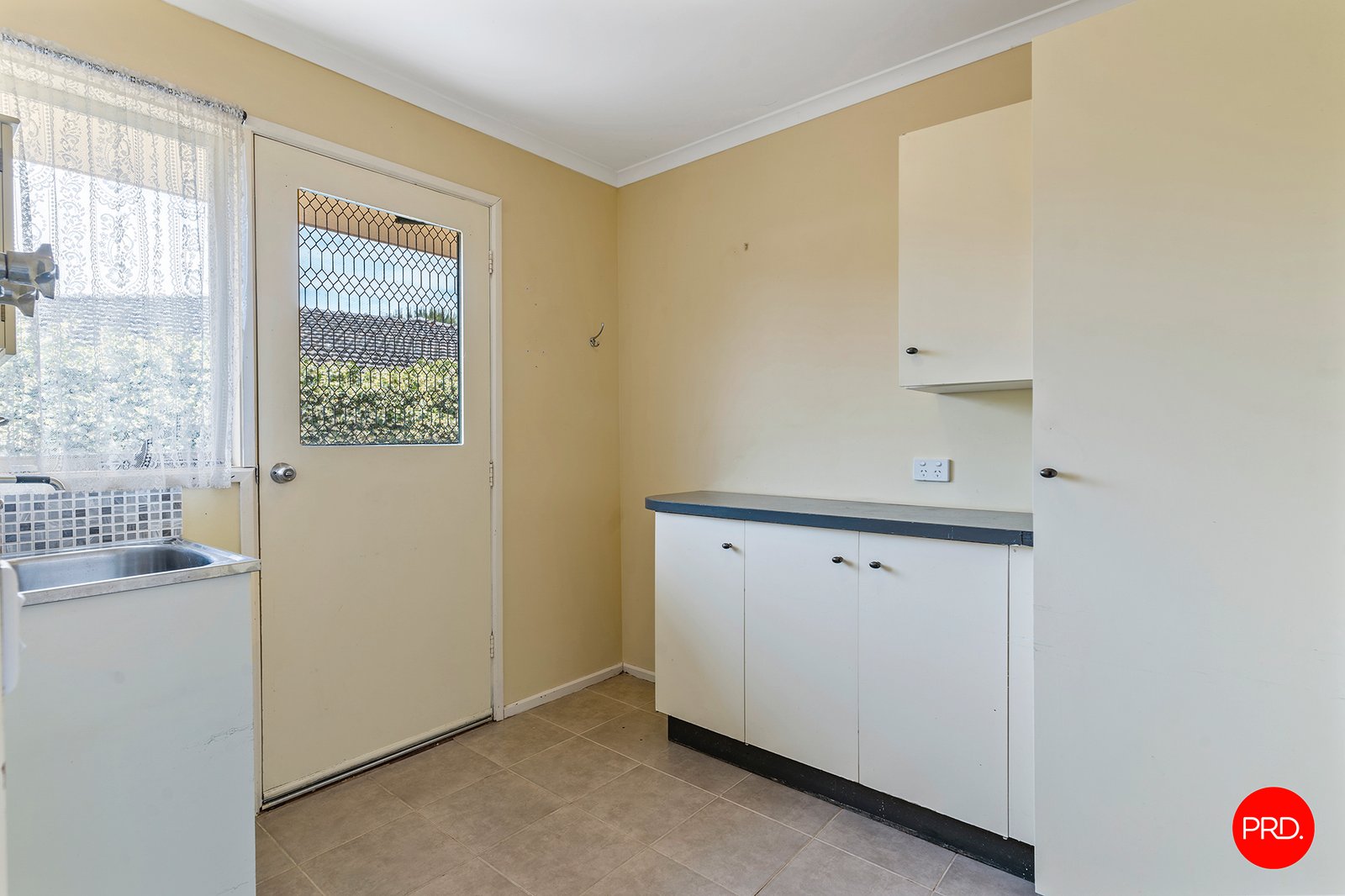 9 Landy Court KANGAROO FLAT 12