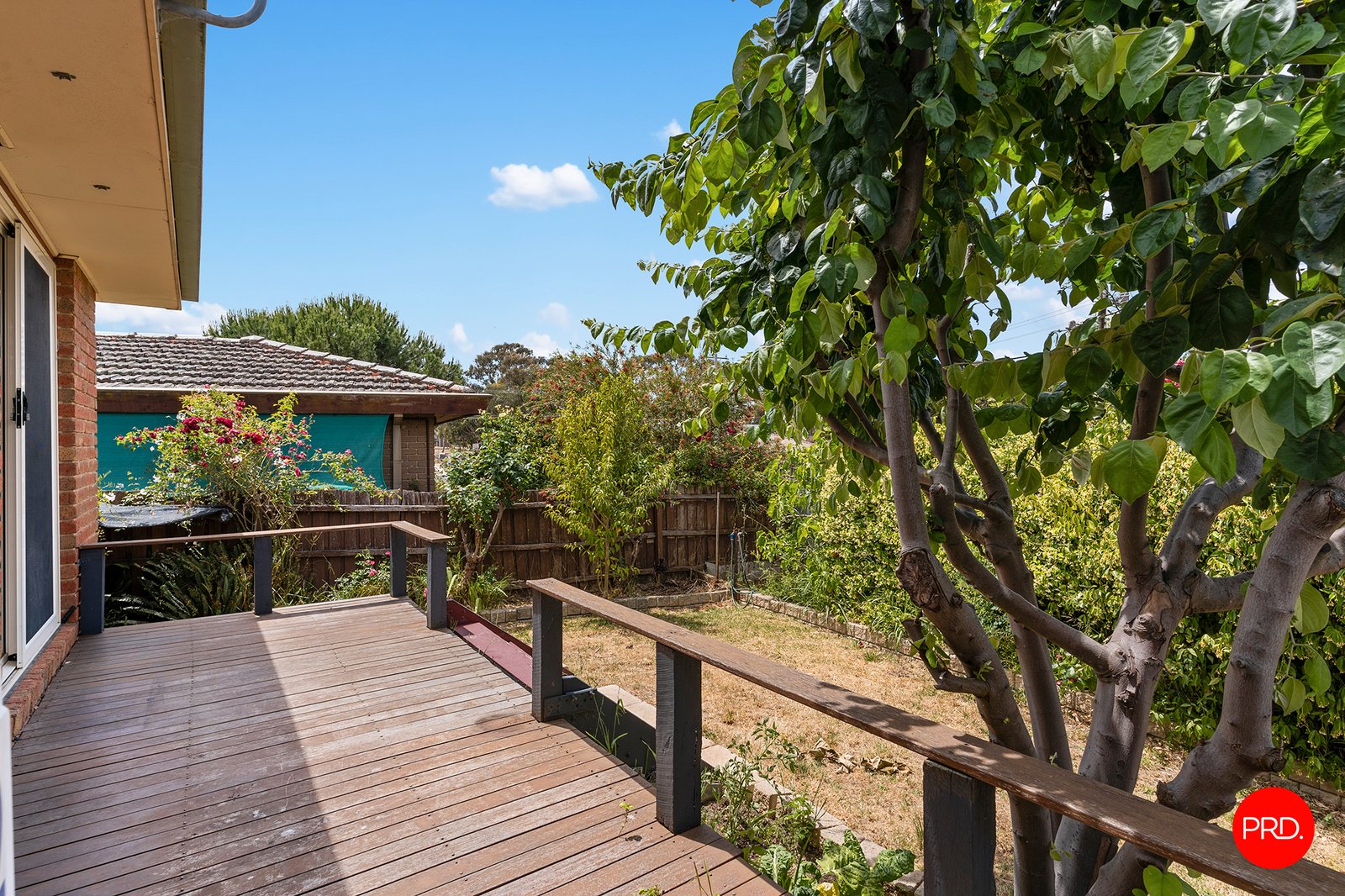 9 Landy Court KANGAROO FLAT 15