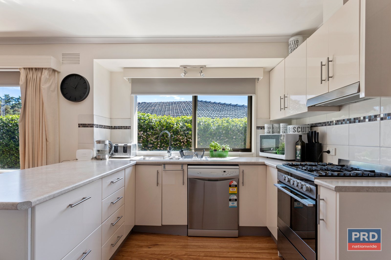 9 Landy Court KANGAROO FLAT 3