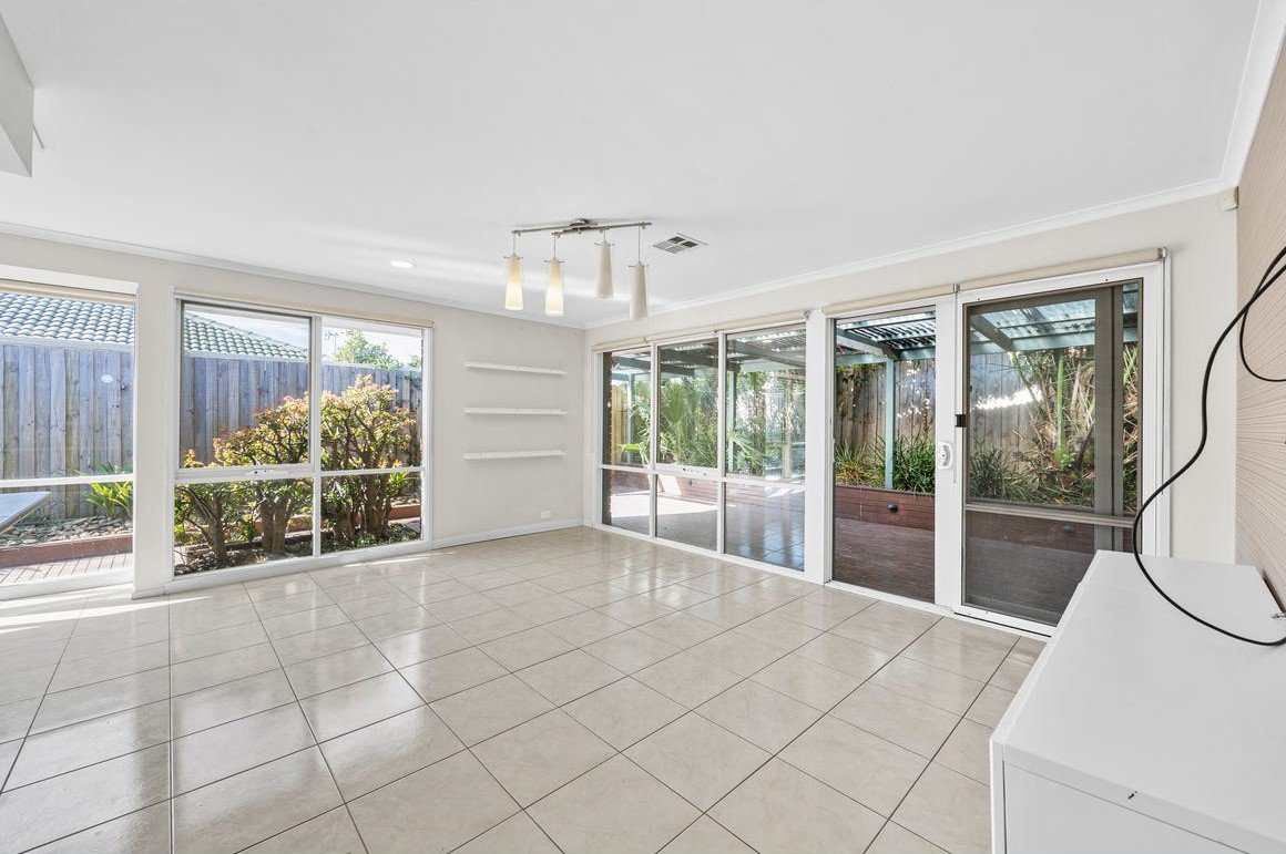 Gallery: 9 Langslow Road