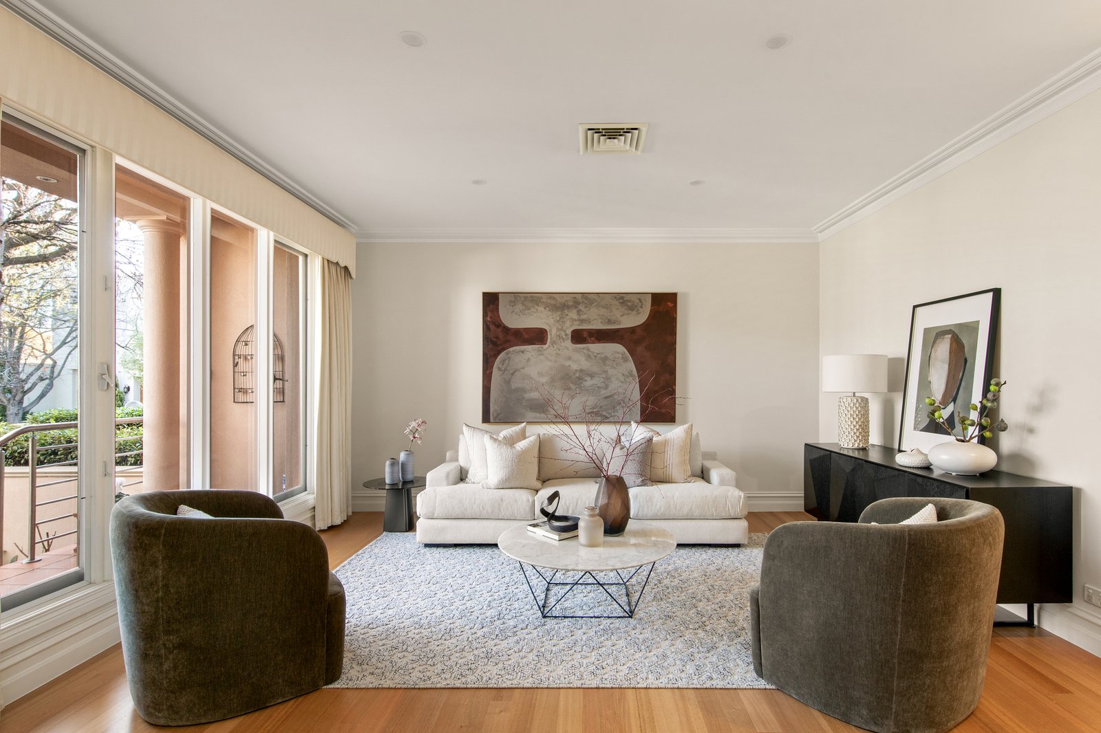 Real Estate and Property in 9 Lasswade Court, Brighton, VIC