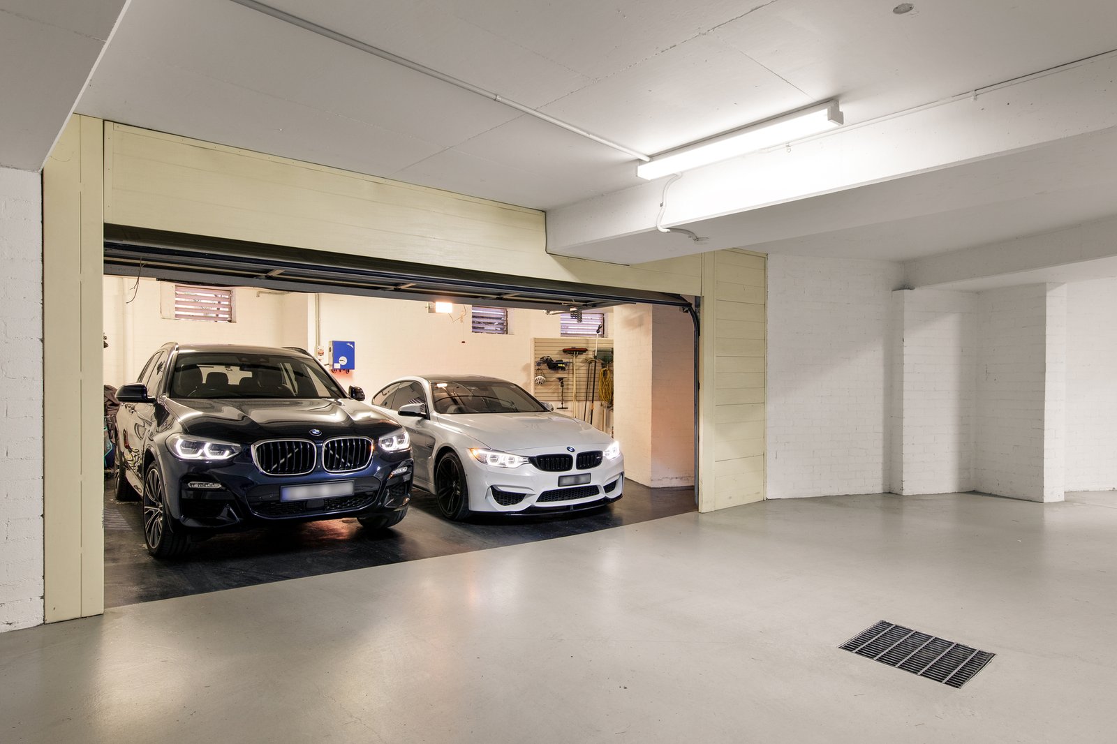 Real Estate and Property in 9 Lasswade Court, Brighton, VIC