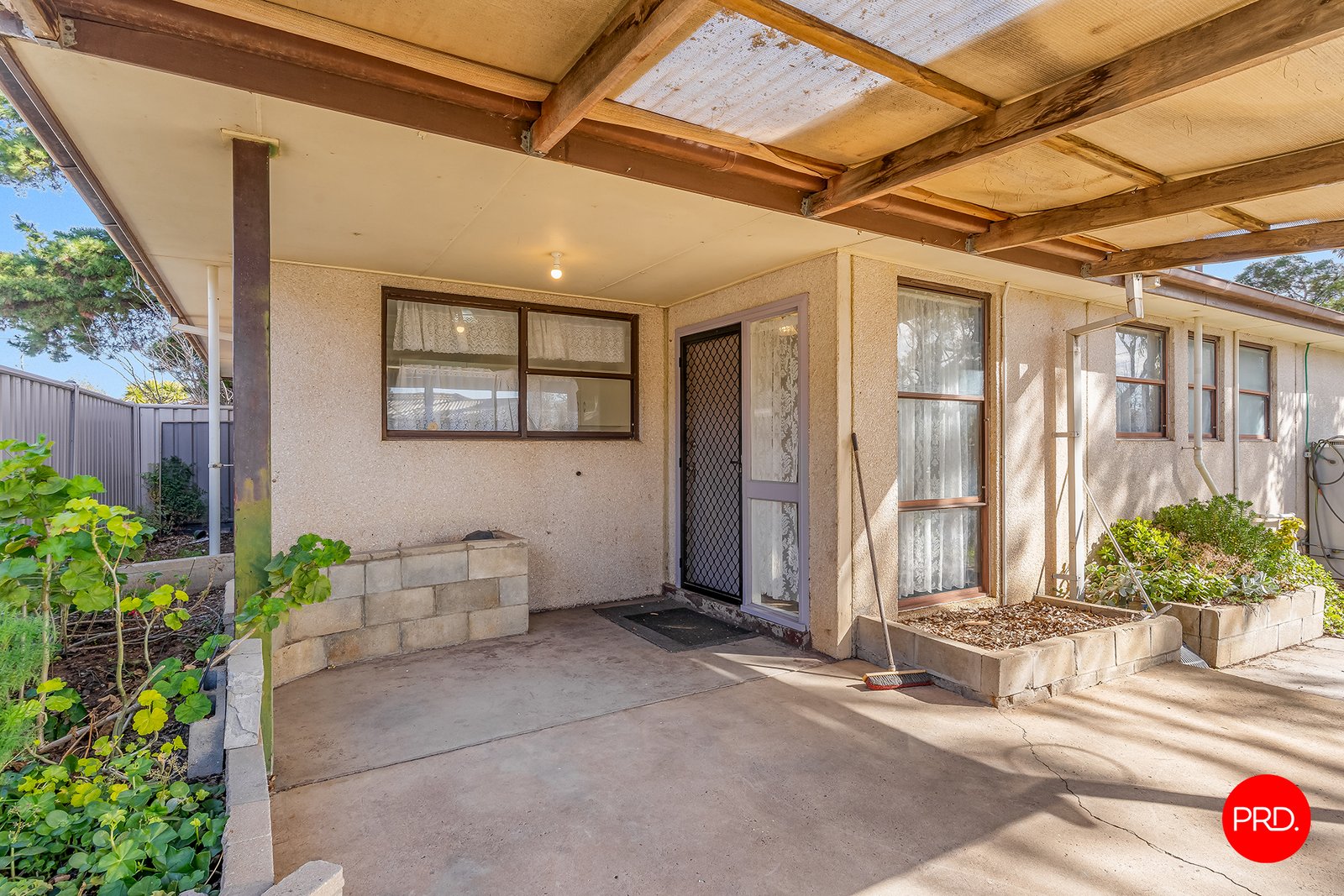 9 Laurie Court CALIFORNIA GULLY 12