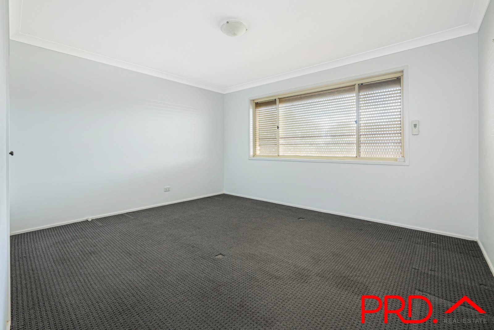 9 Lawson Place TAMWORTH 6