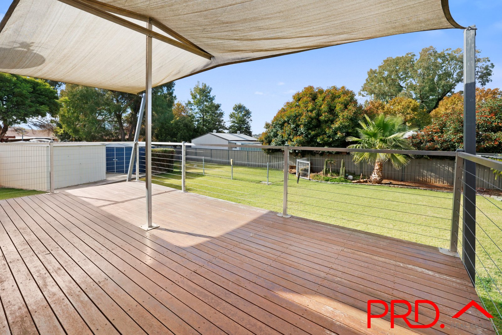 9 Lawson Place TAMWORTH 11