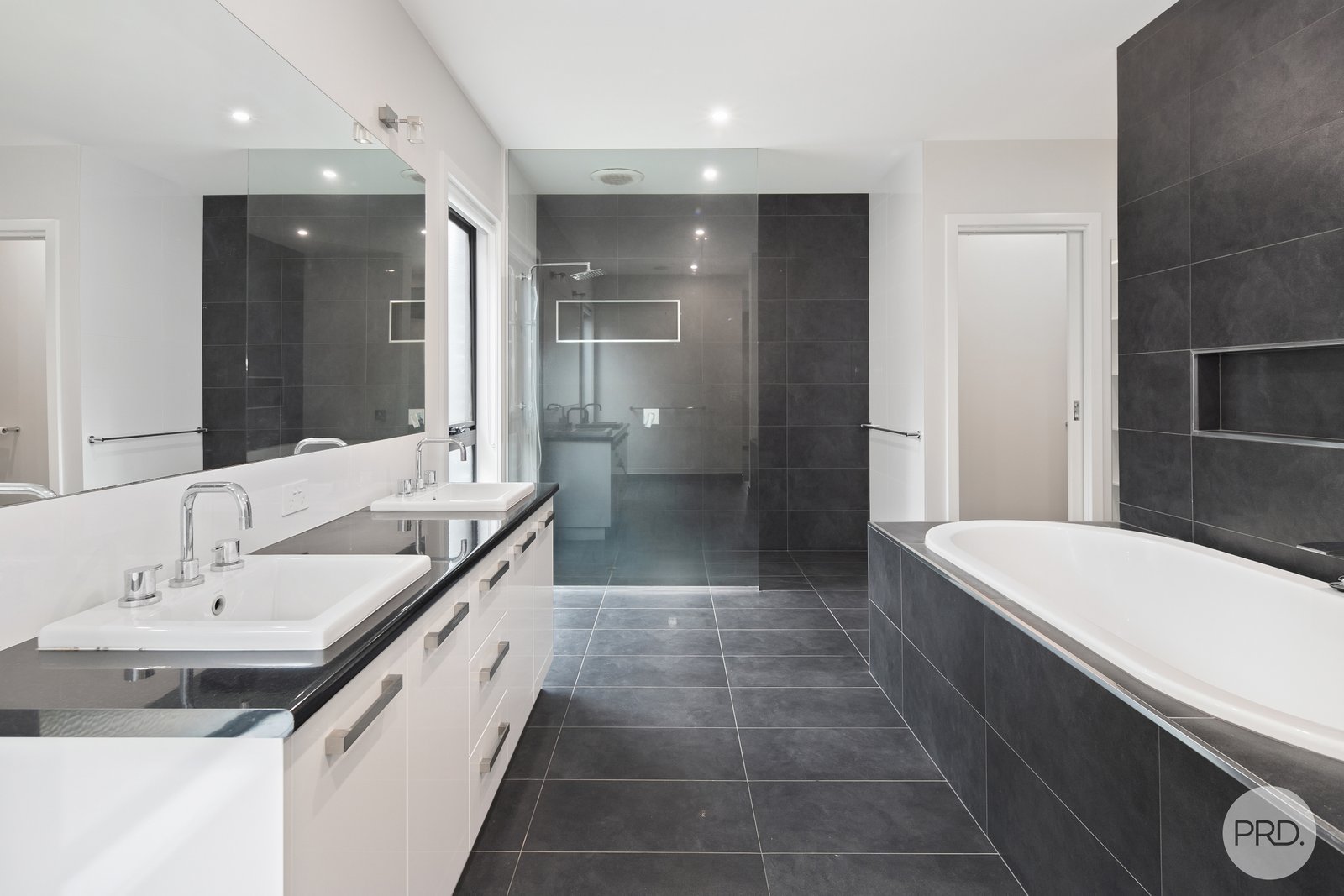 9 Learmonth Street BUNINYONG 8