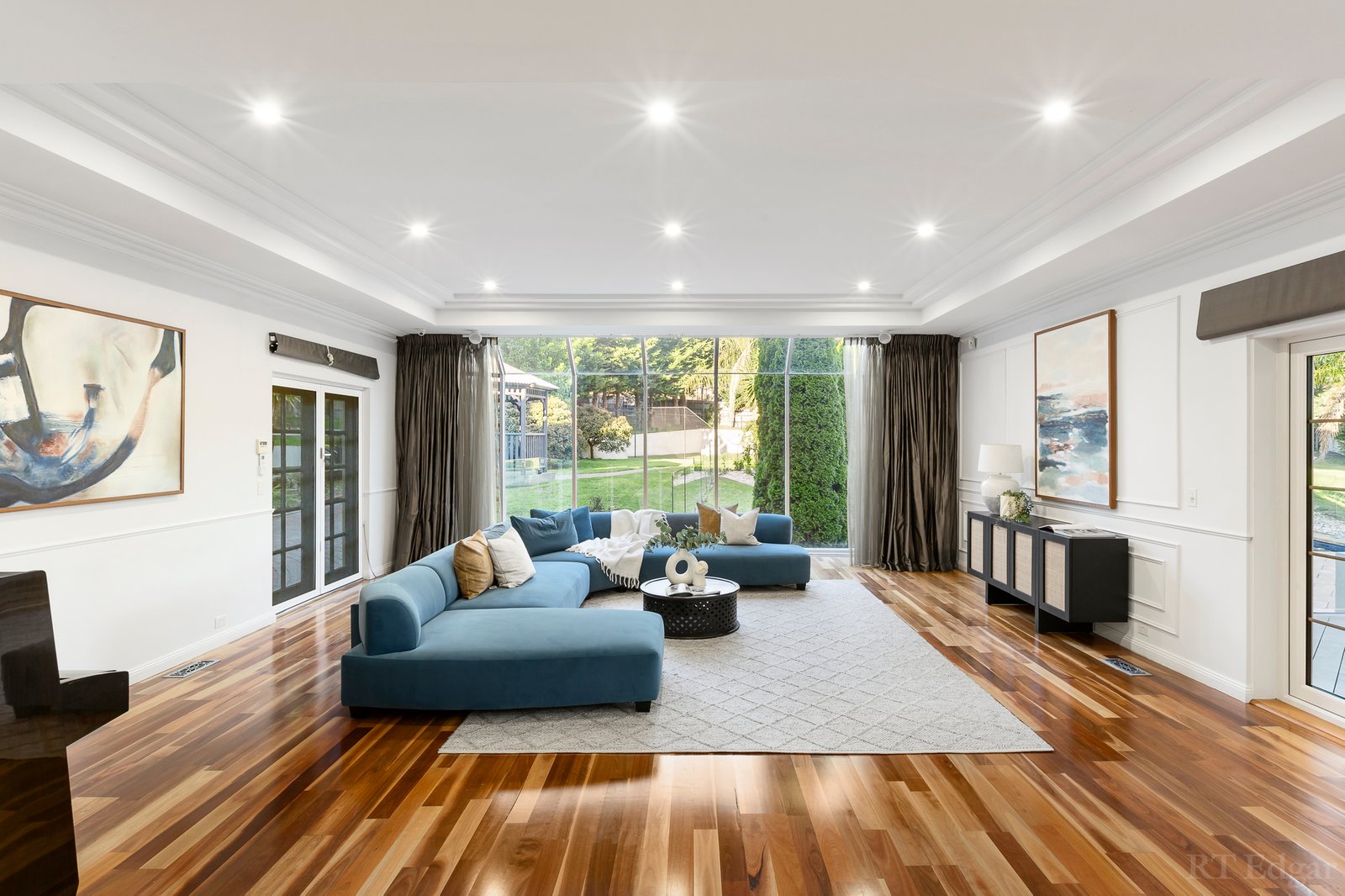 Real Estate and Property in 9 Lempriere Close, Templestowe, VIC