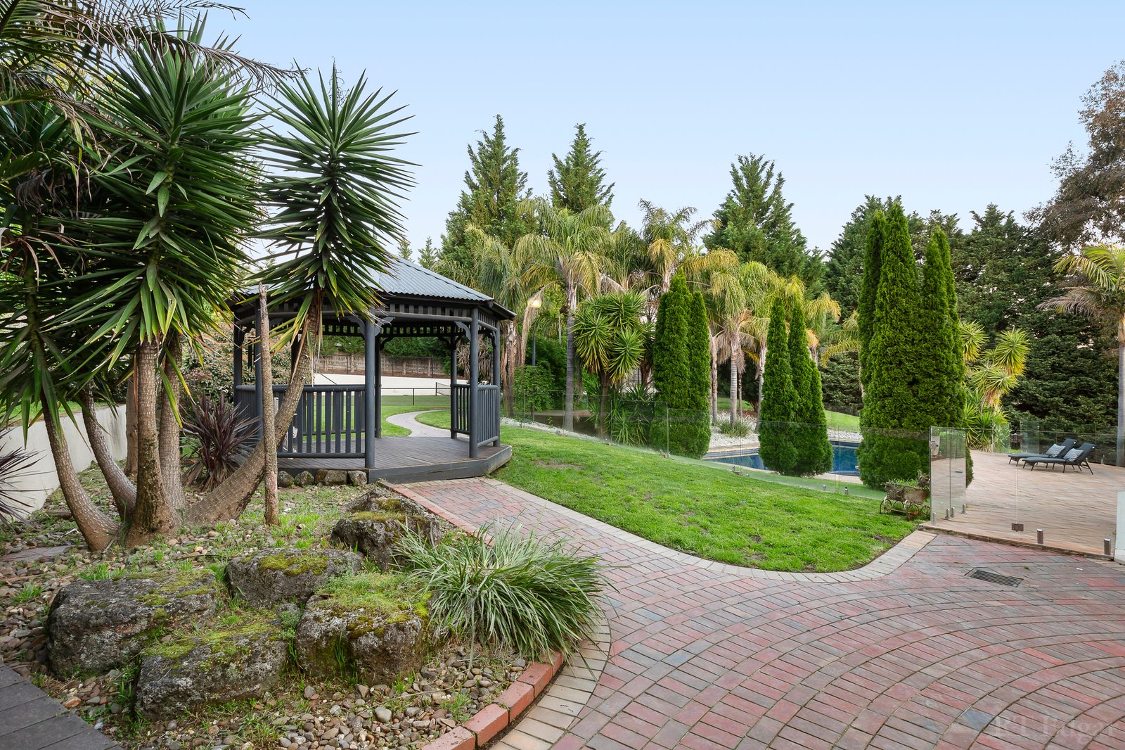 Real Estate and Property in 9 Lempriere Close, Templestowe, VIC