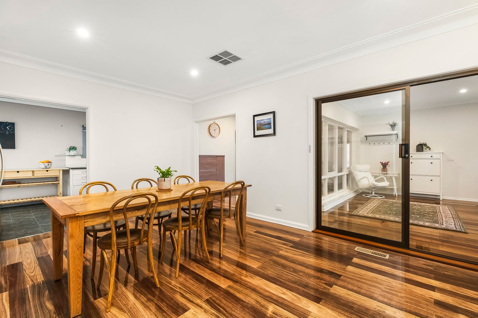 Gallery: 9 Leonard Street
