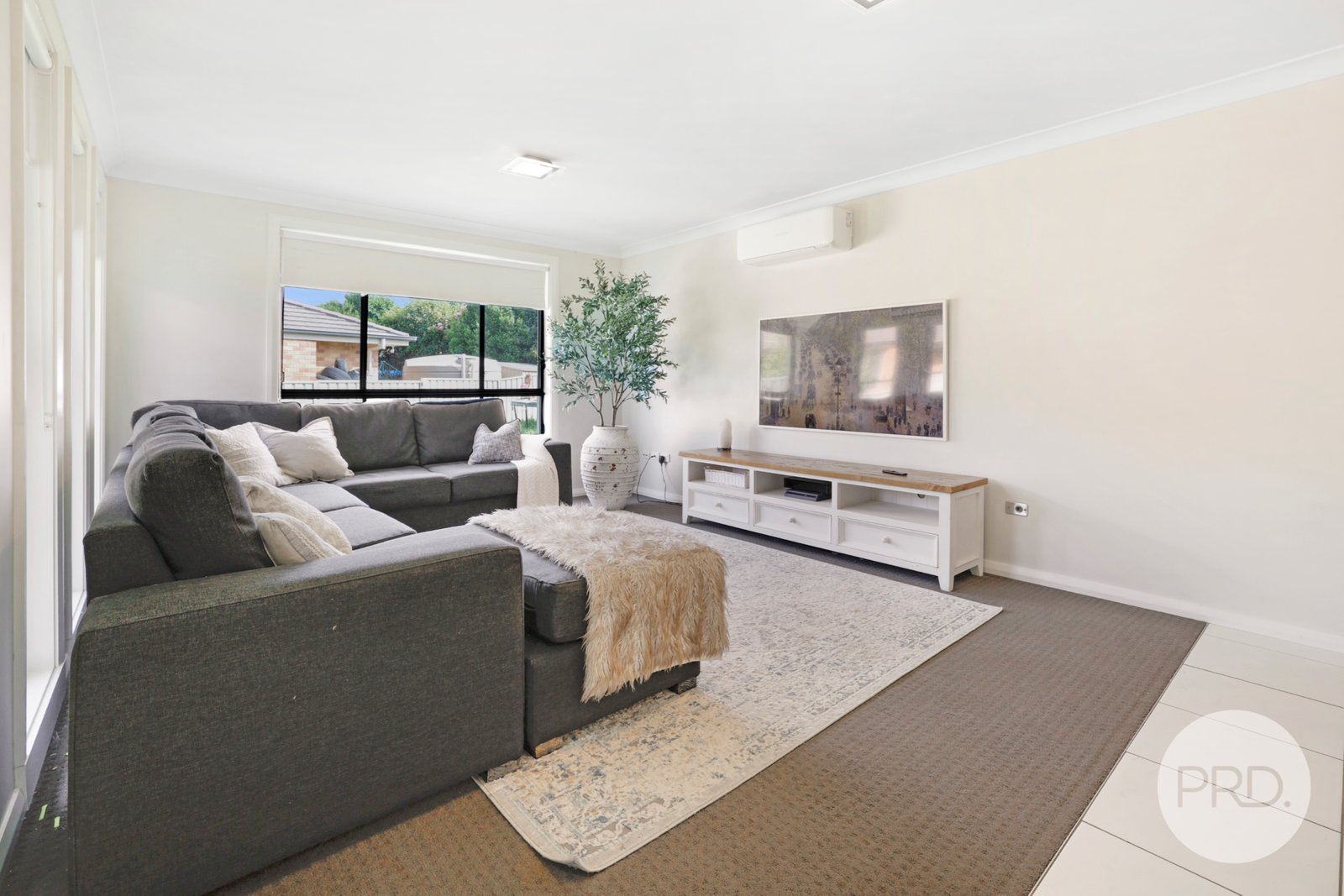 9 Lilly Pilly Court TAMWORTH 2