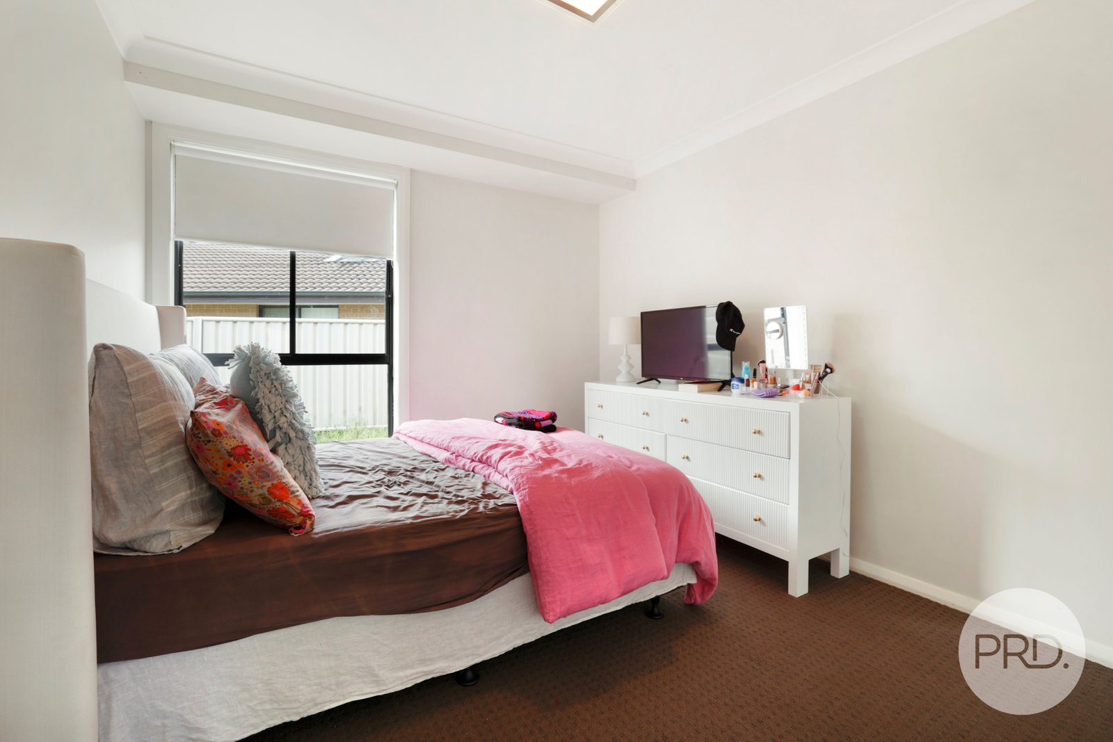 9 Lilly Pilly Court TAMWORTH 11