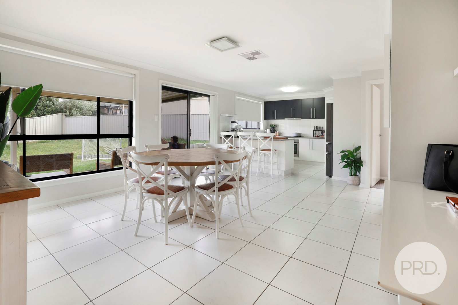 9 Lilly Pilly Court TAMWORTH 13