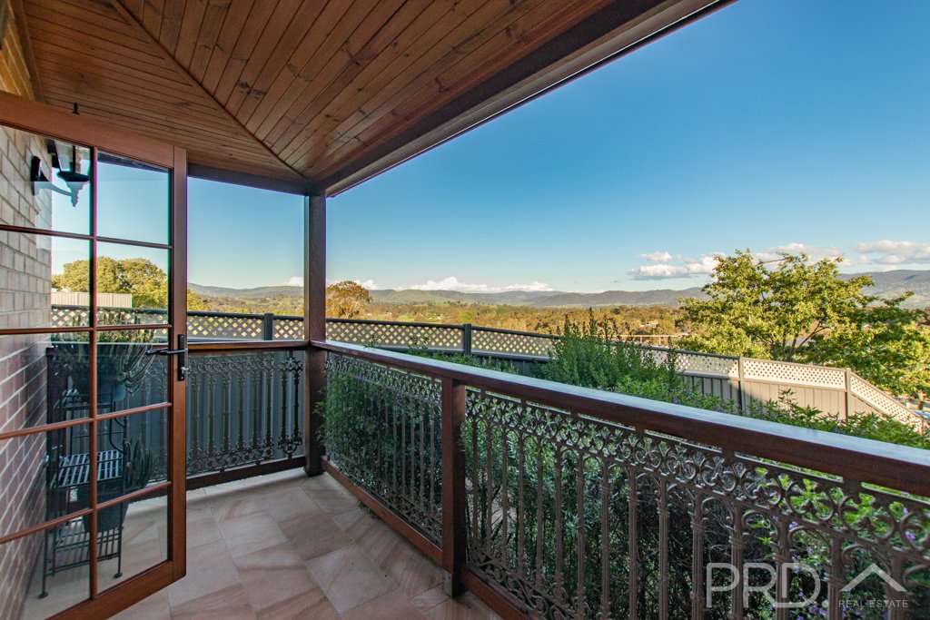 9 Lindbeck Avenue TUMUT 10