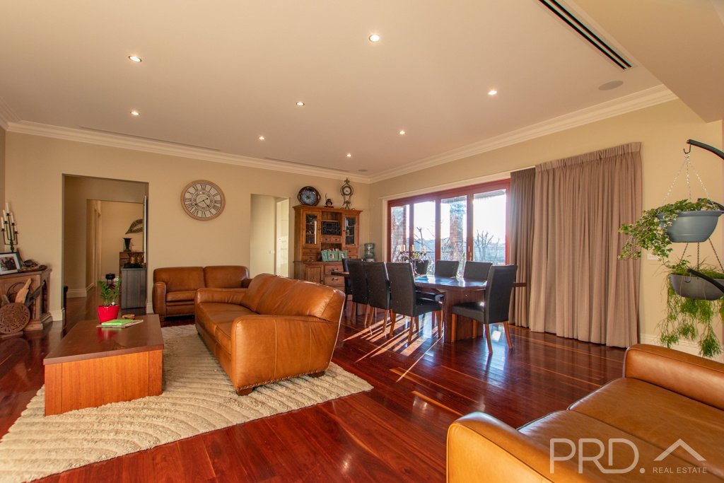 9 Lindbeck Avenue TUMUT 22