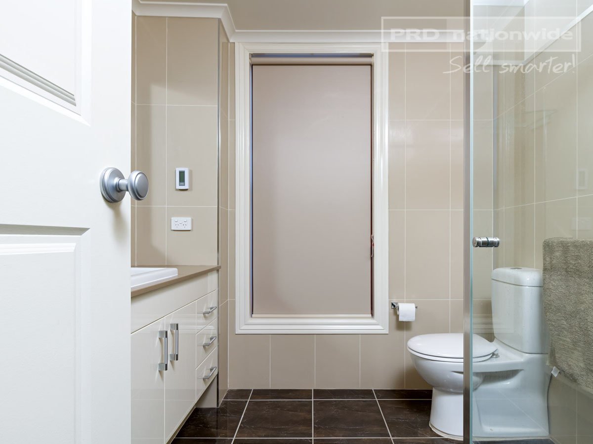 9 Lindbeck Avenue TUMUT 11