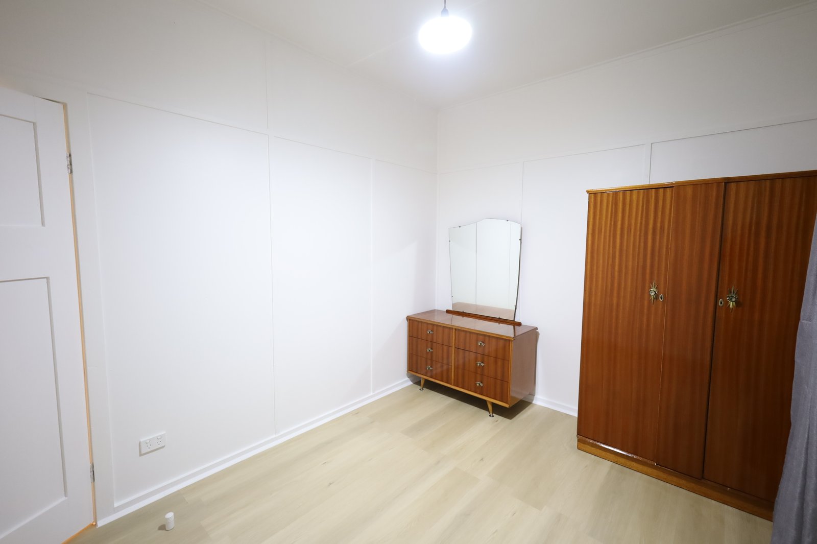9 Little Brunswick Street ORANGE 6