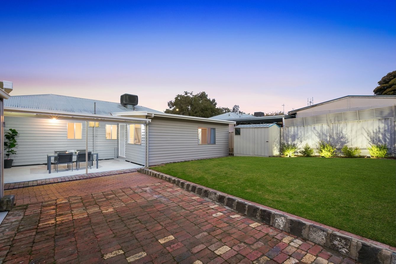 9 Little Hill Street BENDIGO 12