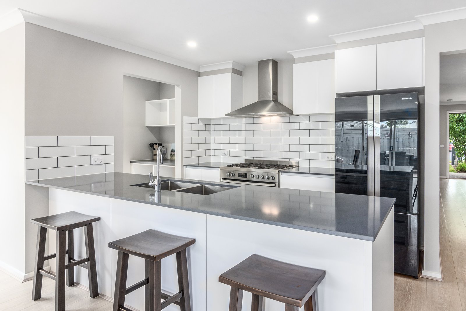 Gallery: 9 Littlewood Drive