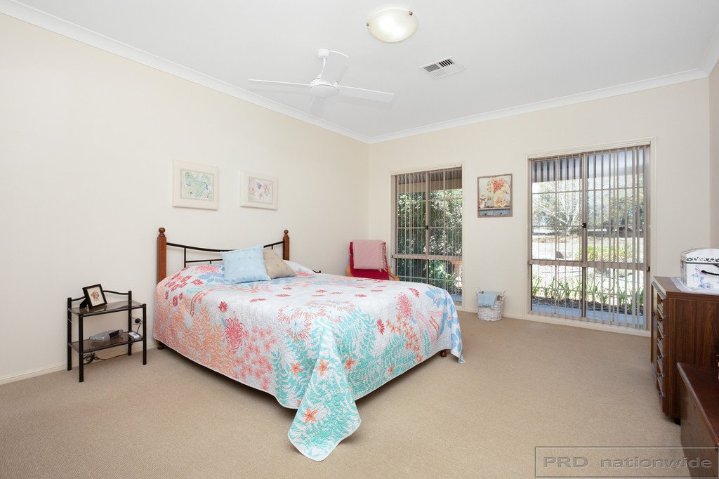 9 Loch Goyle Drive WOODVILLE 15