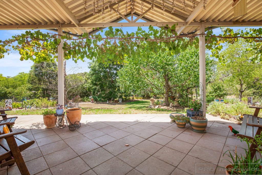 9 Loch Goyle Drive WOODVILLE 21