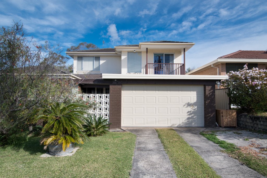 9 Lochview Ave  FARMBOROUGH HEIGHTS 1