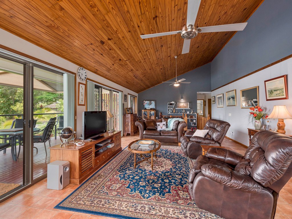 9 Lockyer Close COFFS HARBOUR 6
