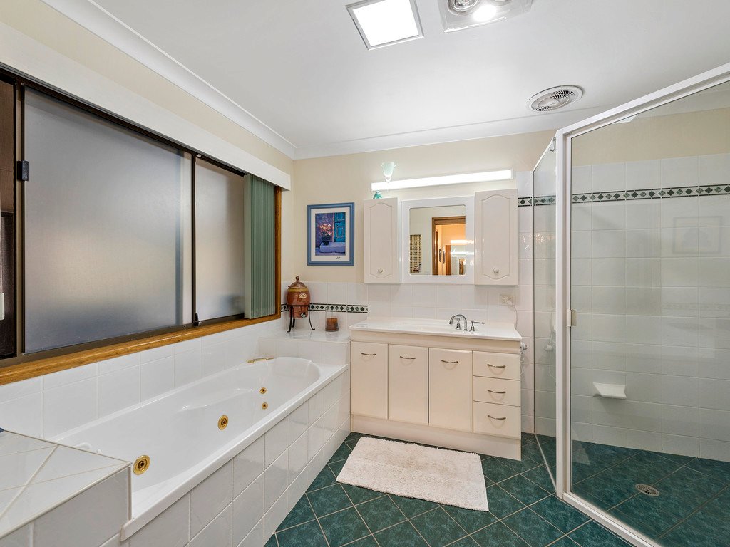 9 Lockyer Close COFFS HARBOUR 11