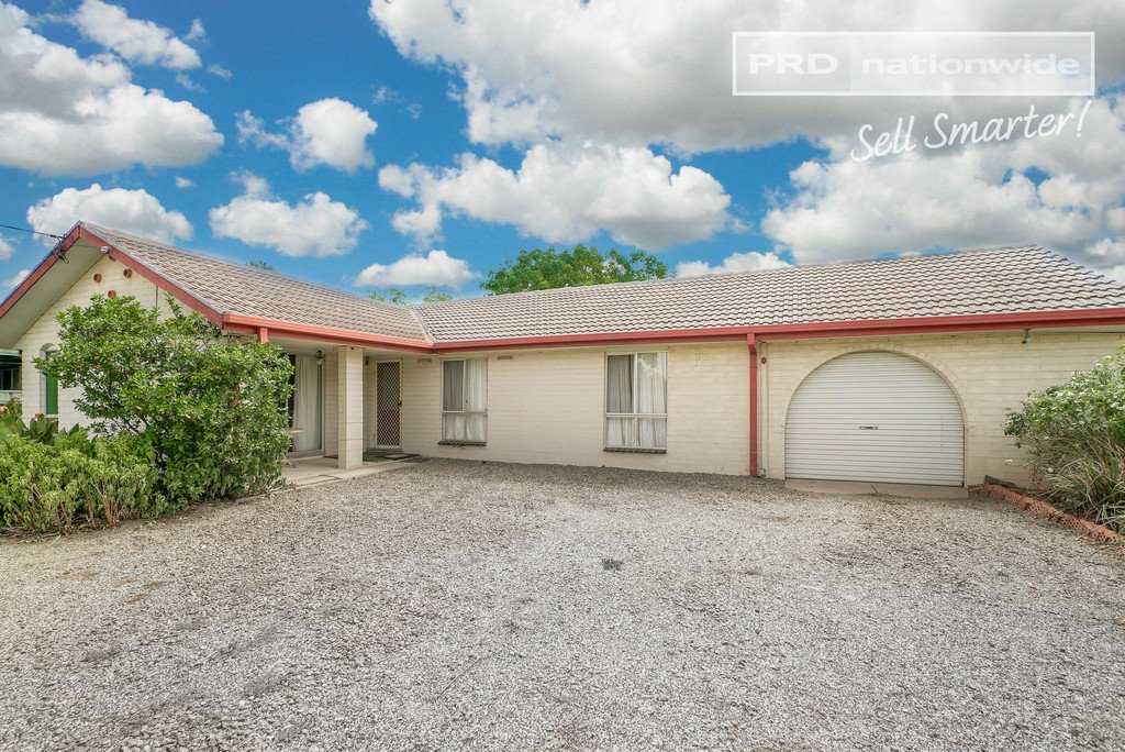 9 Lonergan Place EAST WAGGA WAGGA 1