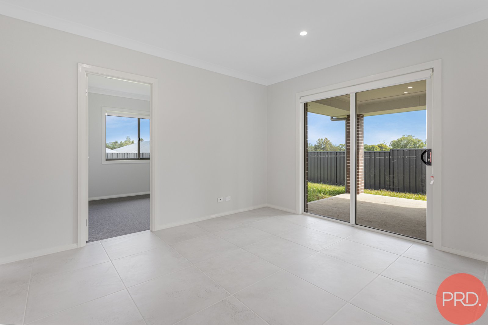 9 Loquat Street LOCHINVAR 10