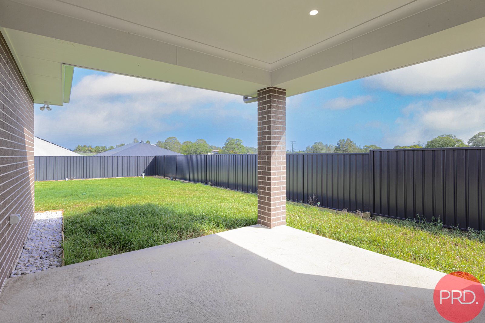 9 Loquat Street LOCHINVAR 17