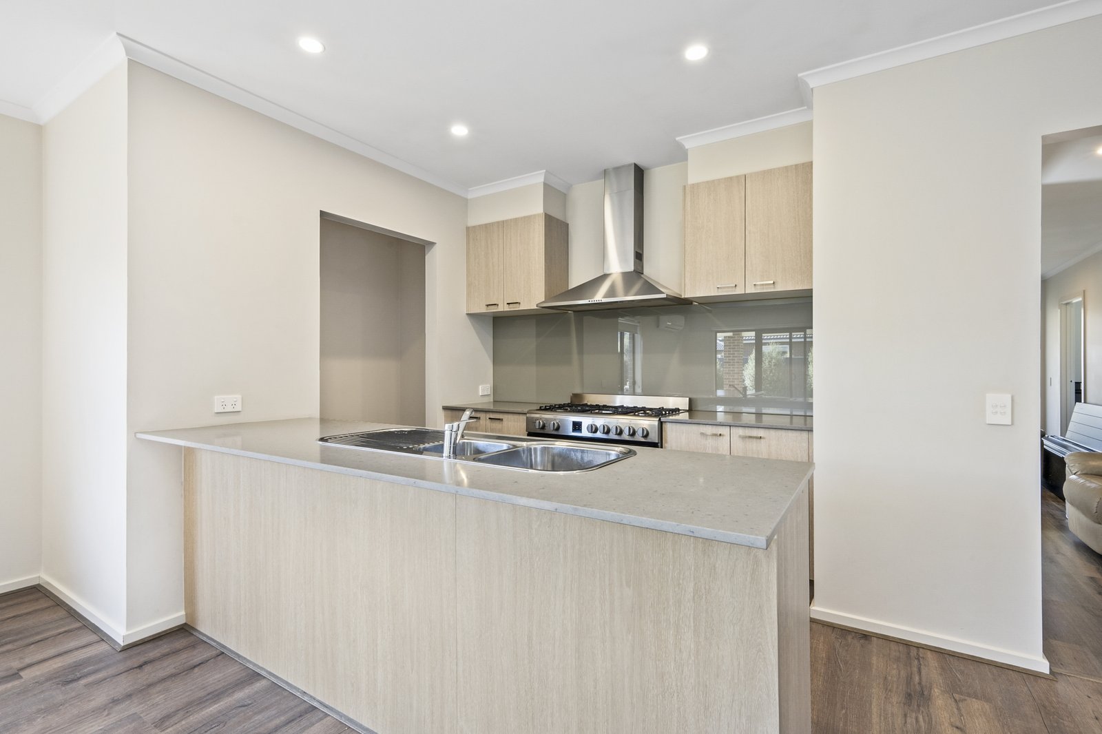 Gallery: 9 Lugano Avenue