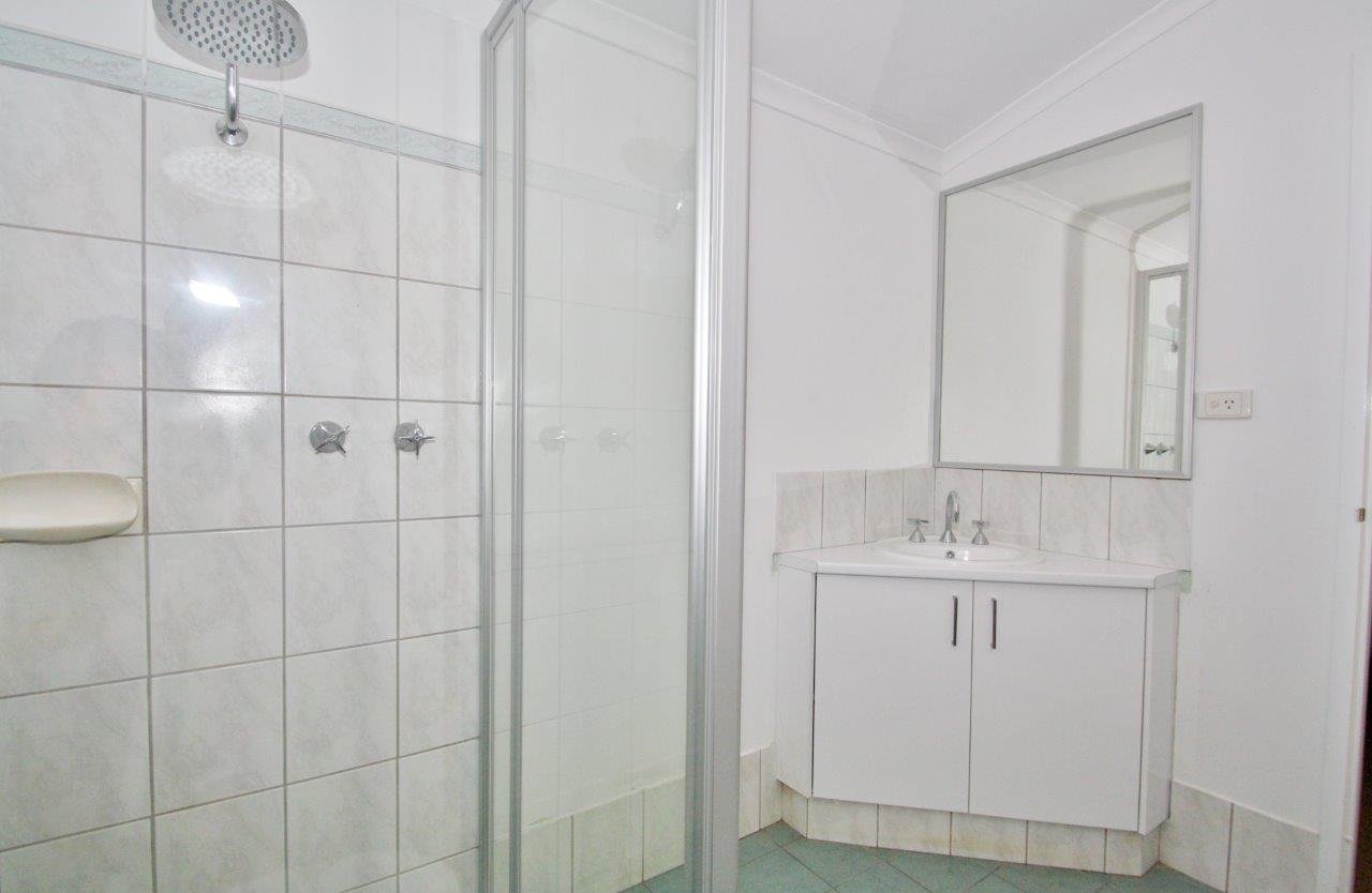 9 Mackie Place CABLE BEACH 13