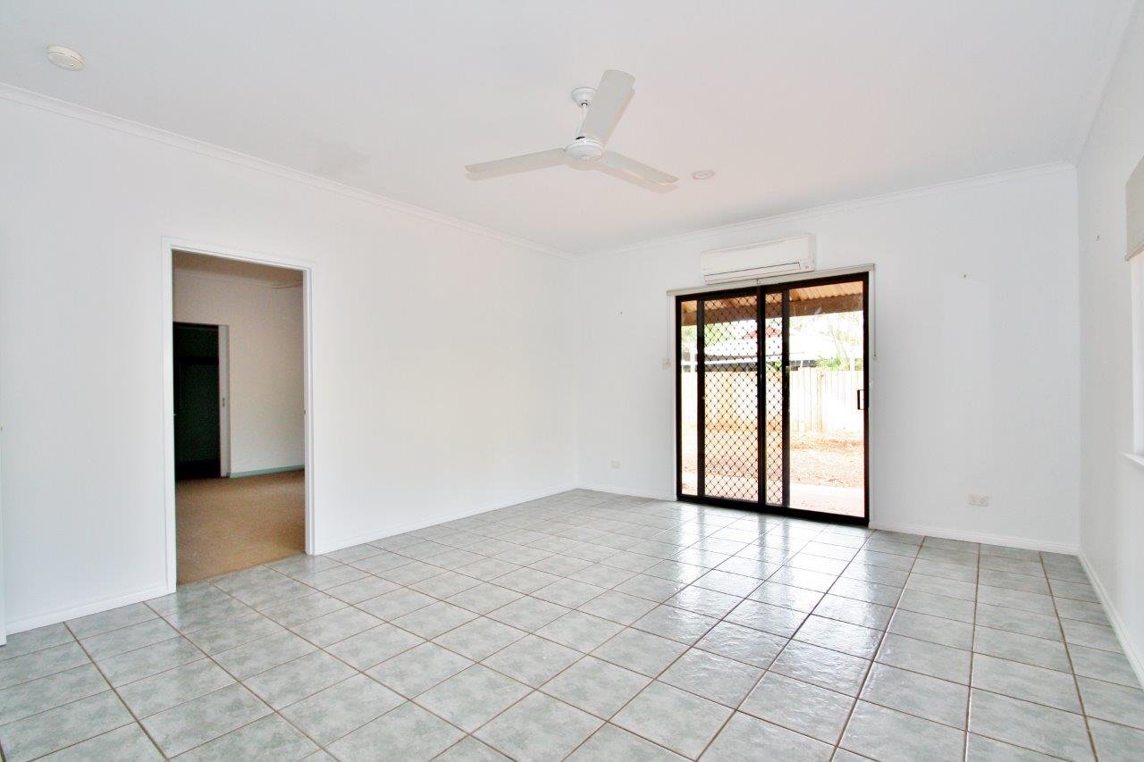 9 Mackie Place CABLE BEACH 10
