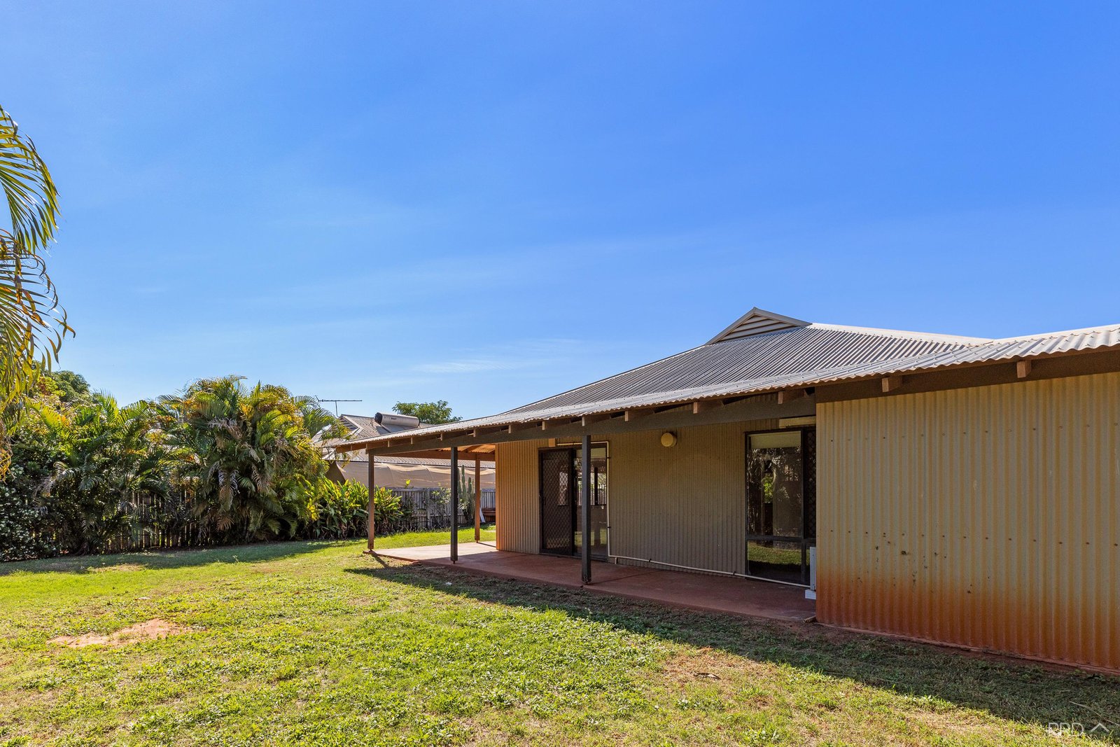 9 Mackie Place CABLE BEACH 8