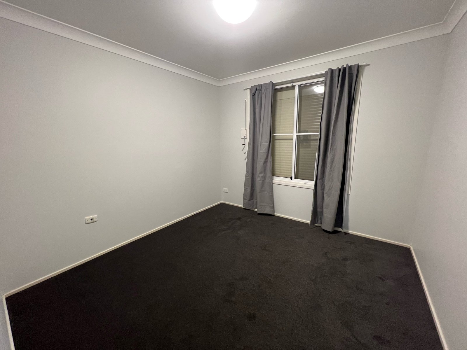 9 Maitland Street TAMWORTH 4