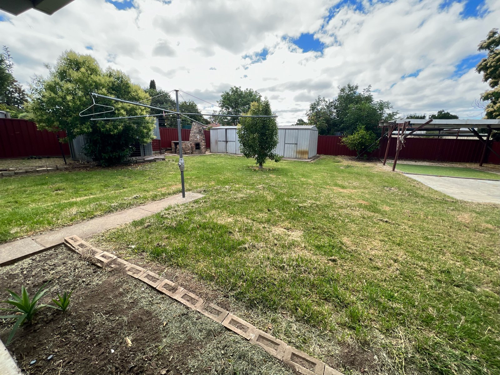 9 Maitland Street TAMWORTH 6