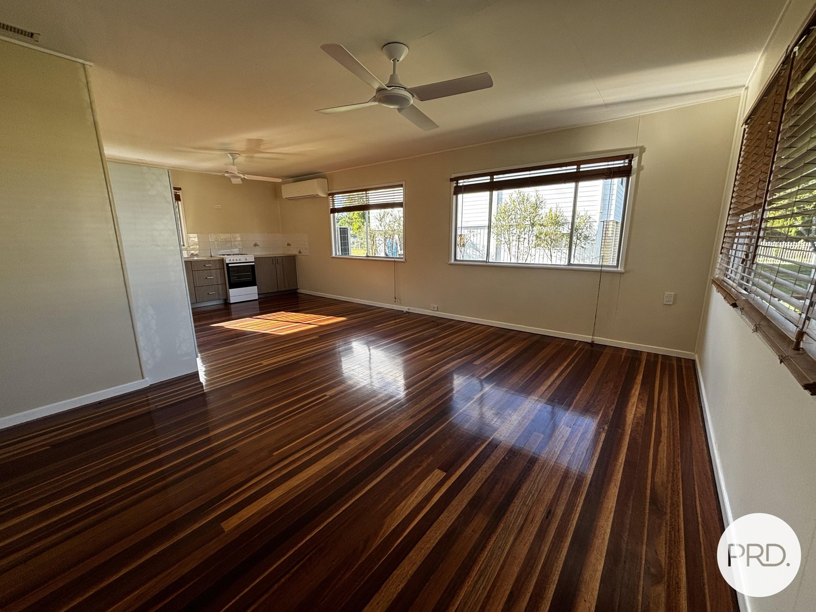 9 Makepeace Street ROSEWOOD 2