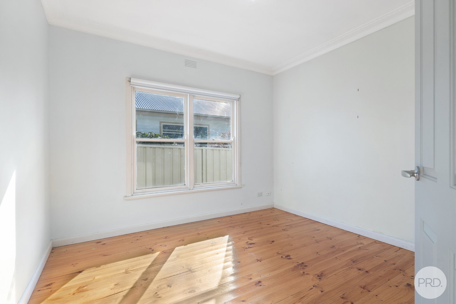 9 Malmesbury Street WENDOUREE 4