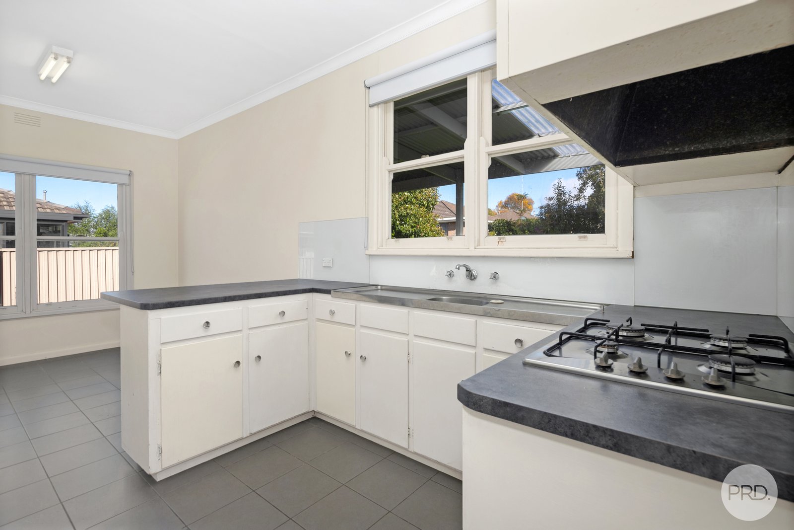 9 Malmesbury Street WENDOUREE 7