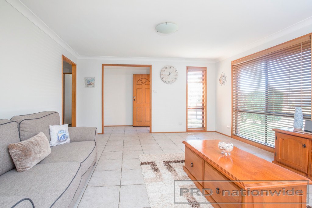 9 Malthus Close THORNTON 7