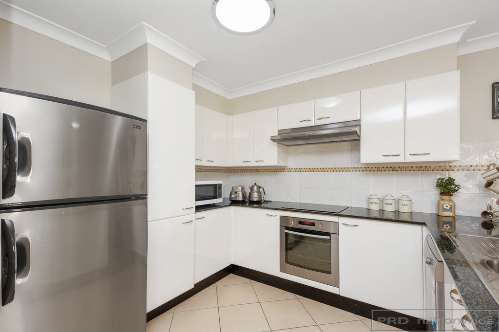 9 Mannall Close RUTHERFORD 4